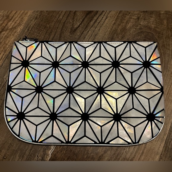 FINAL PRICE Castle Co Epcot Clutch Bag - Picture 1 of 4